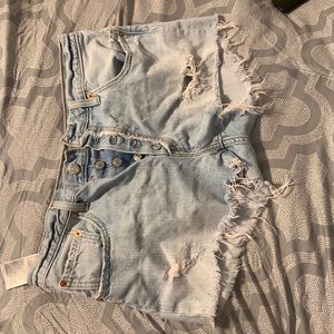 Levi Women’s 501 shorts